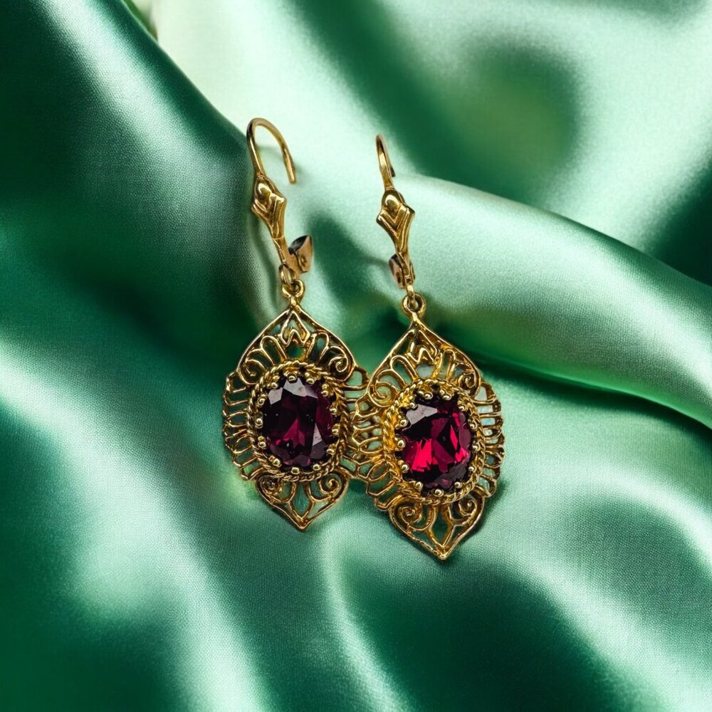 VINTAGE- 10K Gold- Natural Indian Garnet Earrings -Bohemian Filigree Dangle-3.9g - Picture 7 of 16